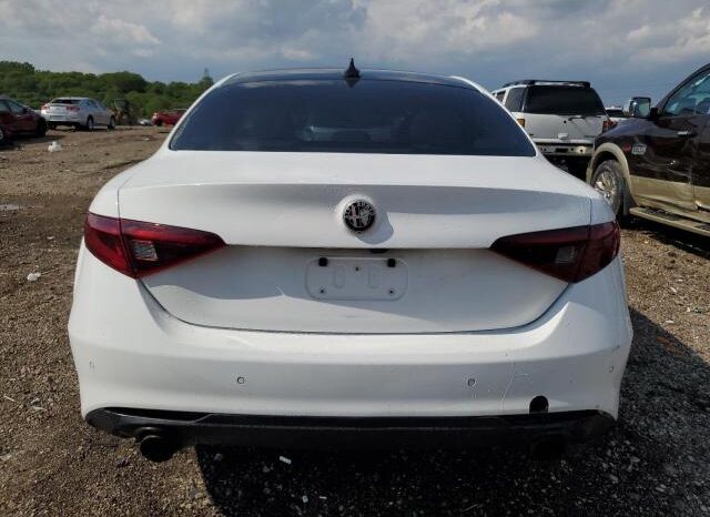 
								2018 Alfa romeo Giulia full									