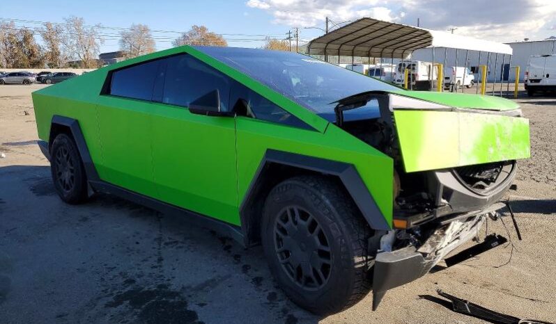 
								TESLA CYBERTRUCK full									