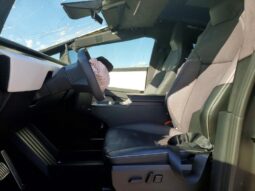 
										TESLA CYBERTRUCK full									