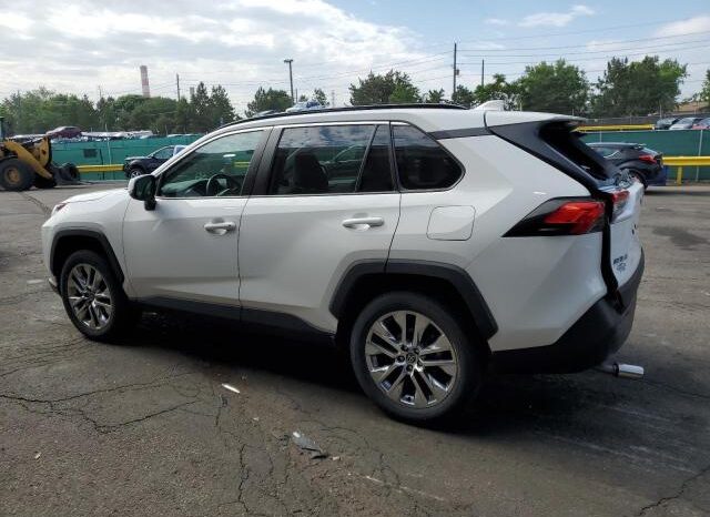 
								2020 Toyota Rav4 full									