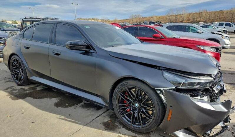 
								2026 BMW M5 full									