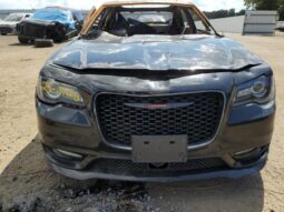 
										2021 Chrysler 300 s full									