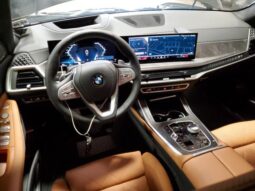 
										2025 BMW X7 full									