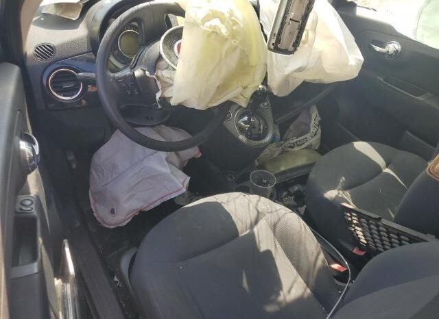 
								2012 Fiat 500 full									