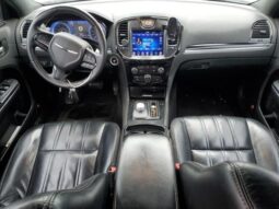 
										2017 Chrysler 300 full									