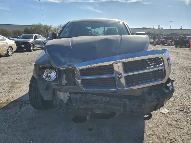 2005 Dodge Dakota