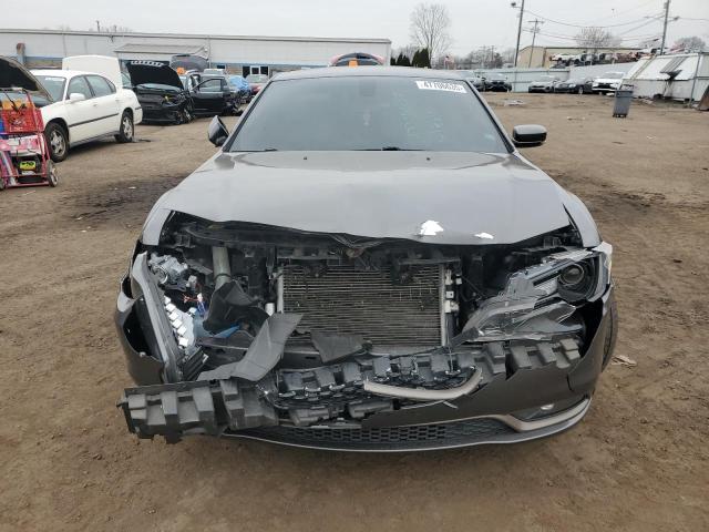2016 Chrysler 300