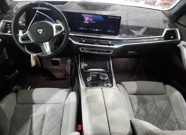 
								2025 BMW X7 full									