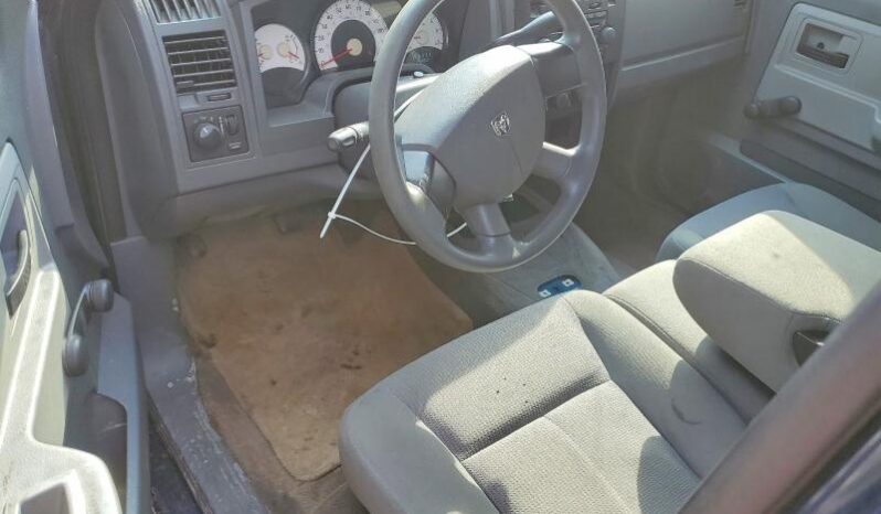 
								2006 Dodge Dakota full									