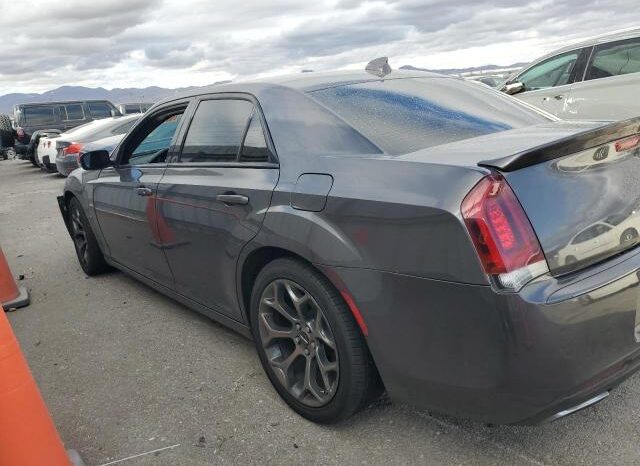 
								2016 Chrysler 300 full									