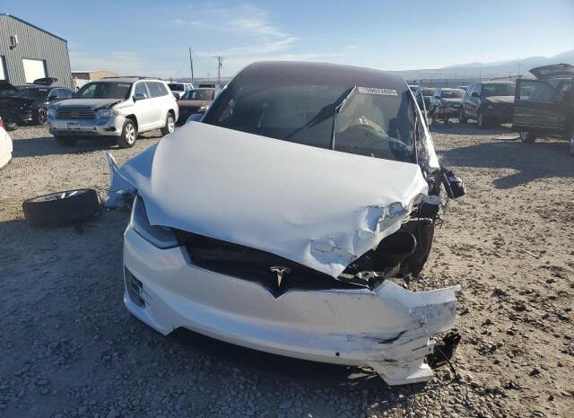 
								2021 Tesla Model x full									