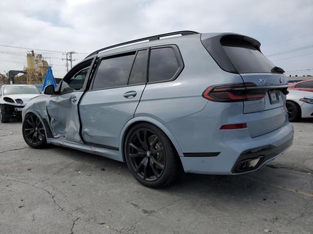 2025 BMW X7