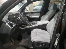 
										2025 BMW X7 full									