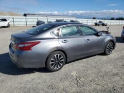 
										2018 Nissan Altima 2.5 full									