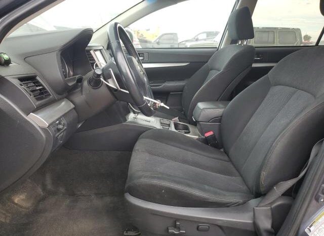 
								2014 Subaru Outback 2. full									