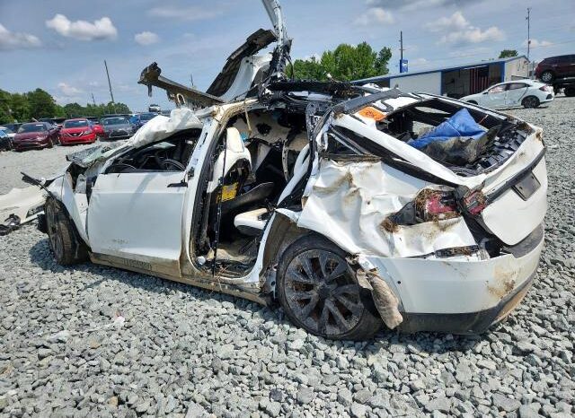 
								2022 Tesla Model x full									