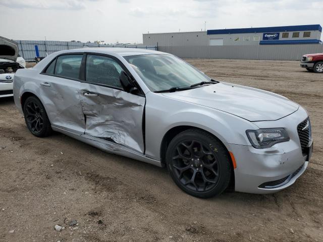 2019 Chrysler 300