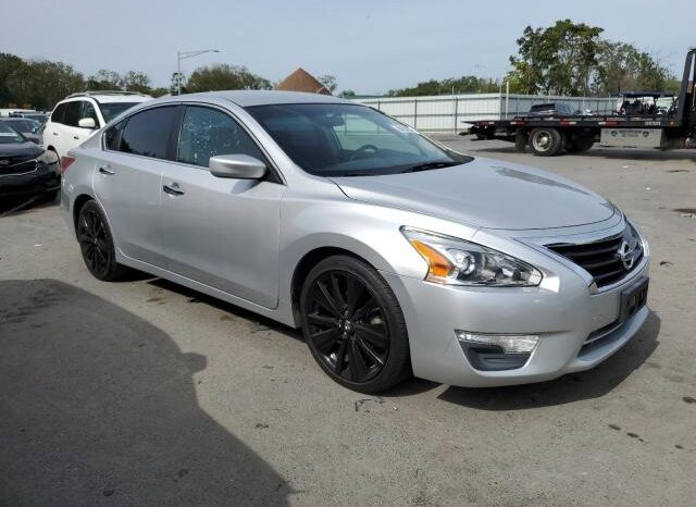 
								2013 Nissan Altima 2.5 full									