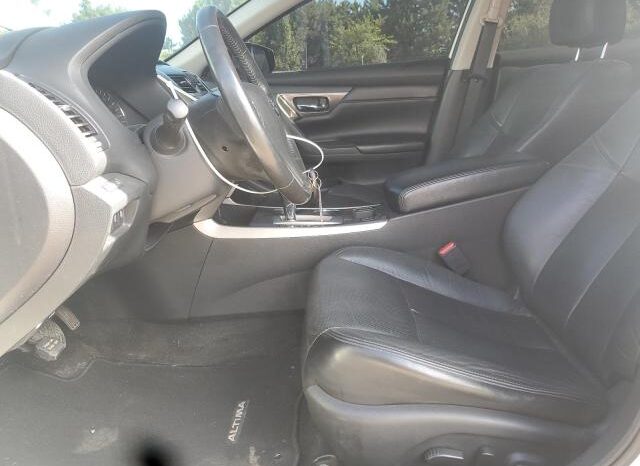 
								2015 Nissan Altima 2.5 full									