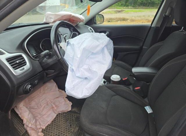 
								2021 Jeep Compass sp full									