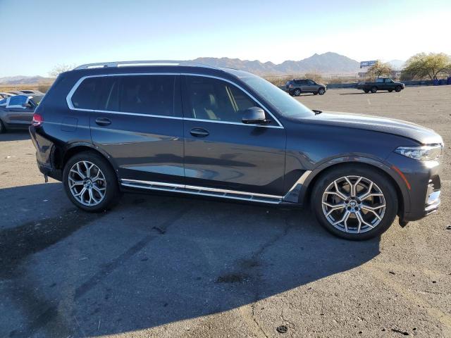 2020 BMW X7