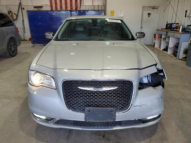 2020 Chrysler 300