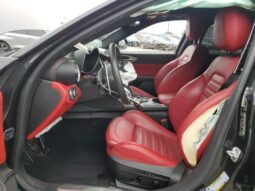 
										2021 Alfa romeo Giulia full									
