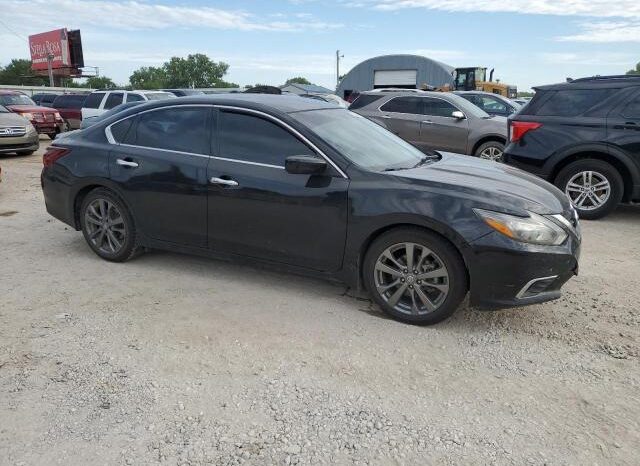 
								2018 Nissan Altima 2.5 full									