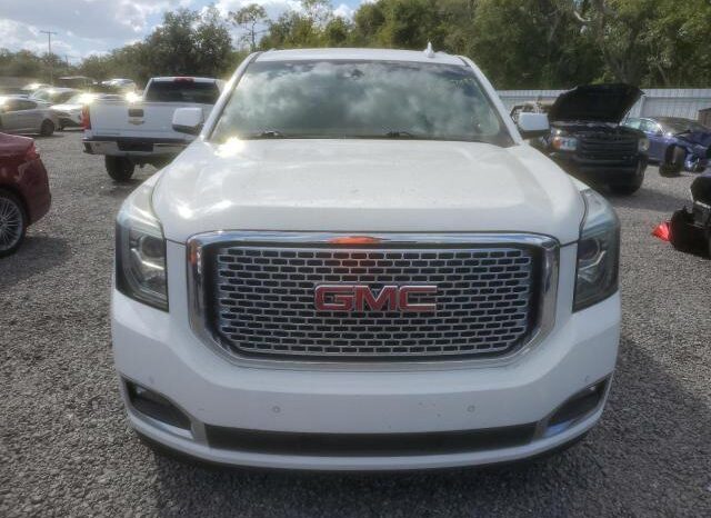 
								2016 Gmc Yukon full									