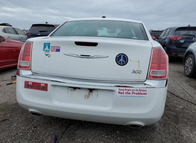 
								2014 Chrysler 300 full									