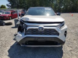 
										2020 Toyota Rav4 full									