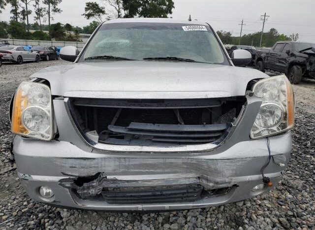 
								2014 Gmc Yukon full									