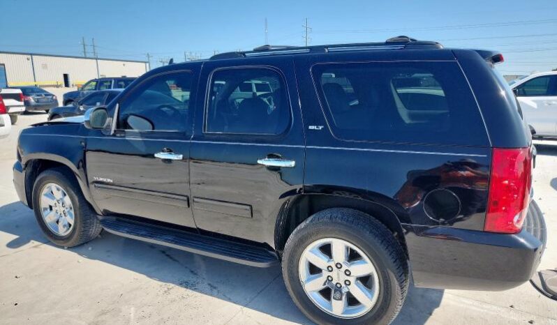 
								2014 Gmc Yukon full									