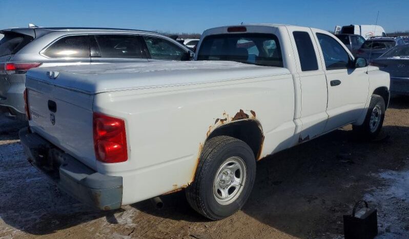 
								2008 Dodge Dakota full									