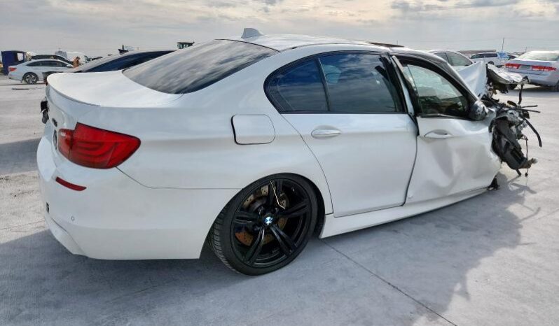 
								2013 BMW M5 full									
