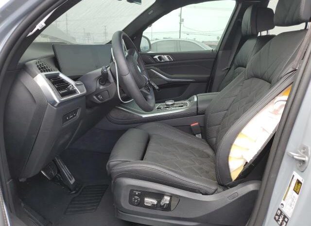 
								2025 BMW X7 full									