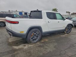 
										2022 Rivian R1t full									