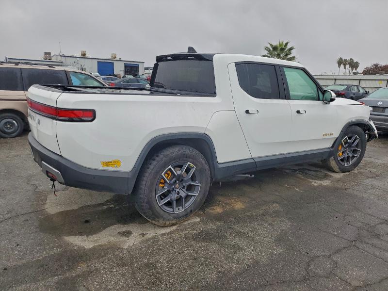 2022 Rivian R1t