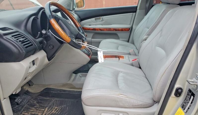
								2004 Lexus Rx 330 full									