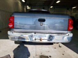 
										2005 Dodge Dakota full									