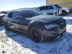 
										2019 Chrysler 300 full									
