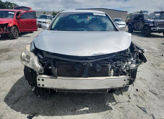 
								2015 Nissan Altima 2.5 full									