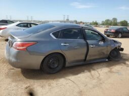 
										2015 Nissan Altima 2.5 full									