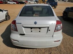 
										2013 Suzuki Sx4 full									