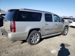 
										2013 Gmc Yukon full									