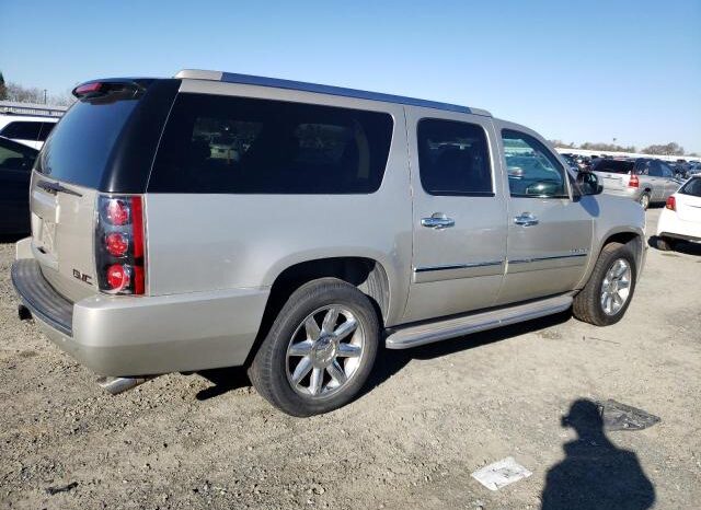 
								2013 Gmc Yukon full									