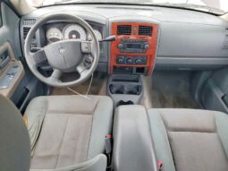 
										2005 Dodge Dakota full									