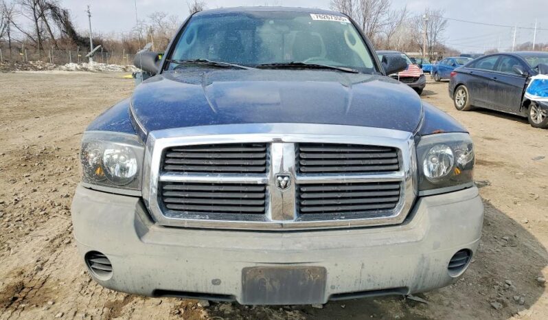 
								2006 Dodge Dakota full									