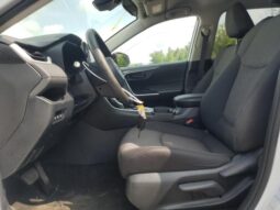 
										2019 Toyota Rav4 full									