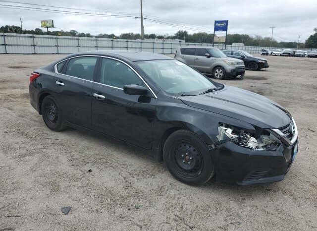 
								2016 Nissan Altima 2.5 full									